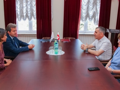 გადიდება სურათი