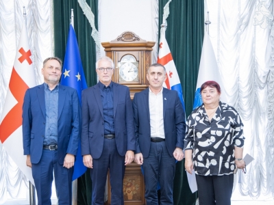 გადიდება სურათი