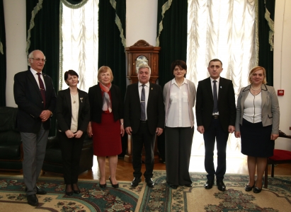 გადიდება სურათი