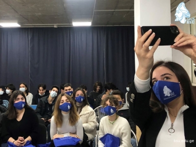 გადიდება სურათი