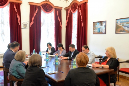 გადიდება სურათი