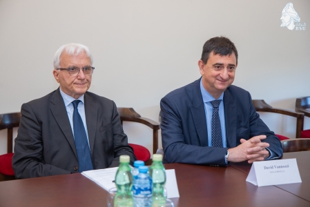 სურათი
