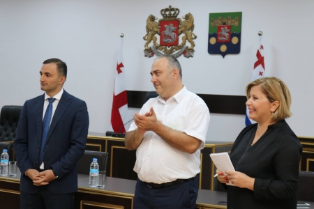 სურათი